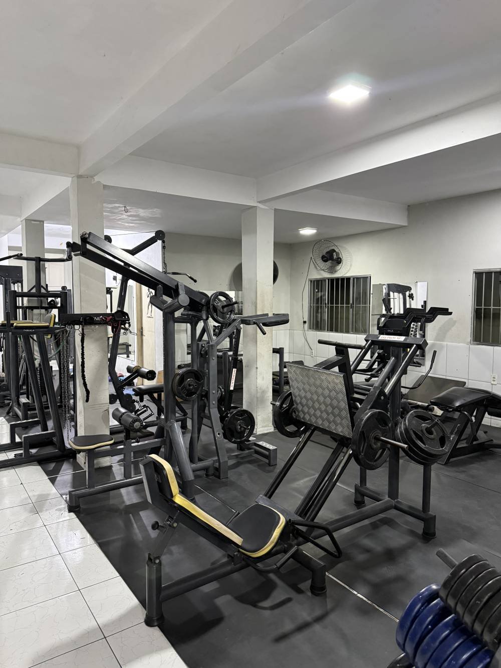 Área de exercícios da academia